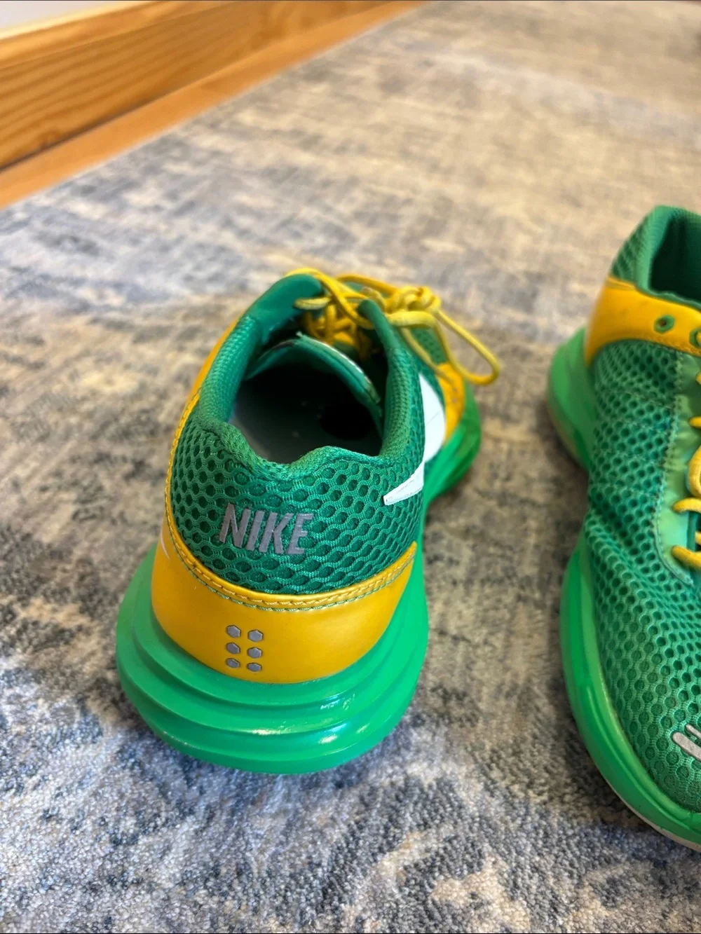 Nike Women’s Green and Yellow Mesh Running Sneakers